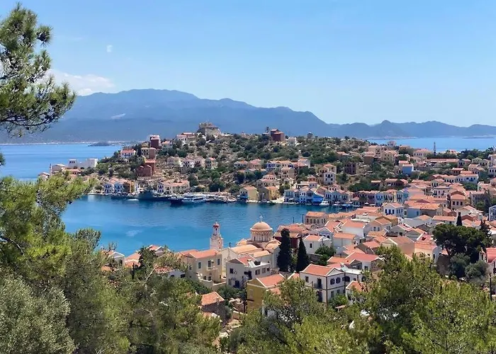 Stunning 4 Bedroom On Kastellorizo Villa Meyísti
