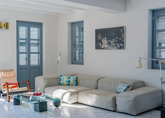 Stunning 4 Bedroom On Kastellorizo * Meyísti