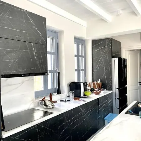 Stunning 4 Bedroom On Kastellorizo *