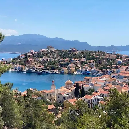 Stunning 4 Bedroom On Kastellorizo Villa Megisti