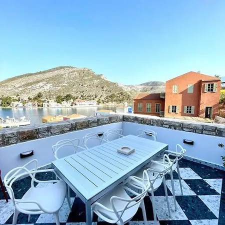 Villa Stunning 4 Bedroom On Kastellorizo