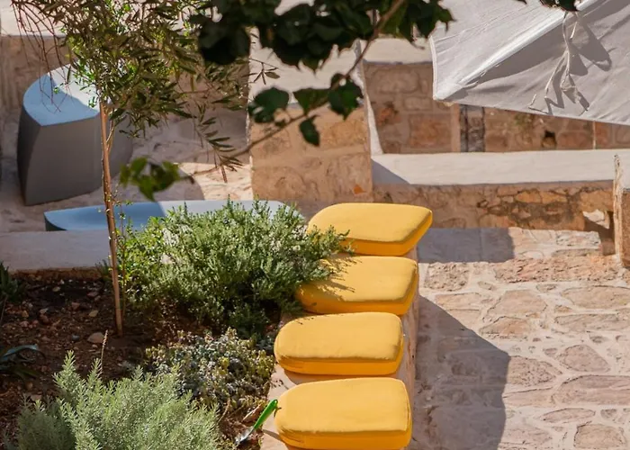 Stunning 4 Bedroom On Kastellorizo * Meyísti